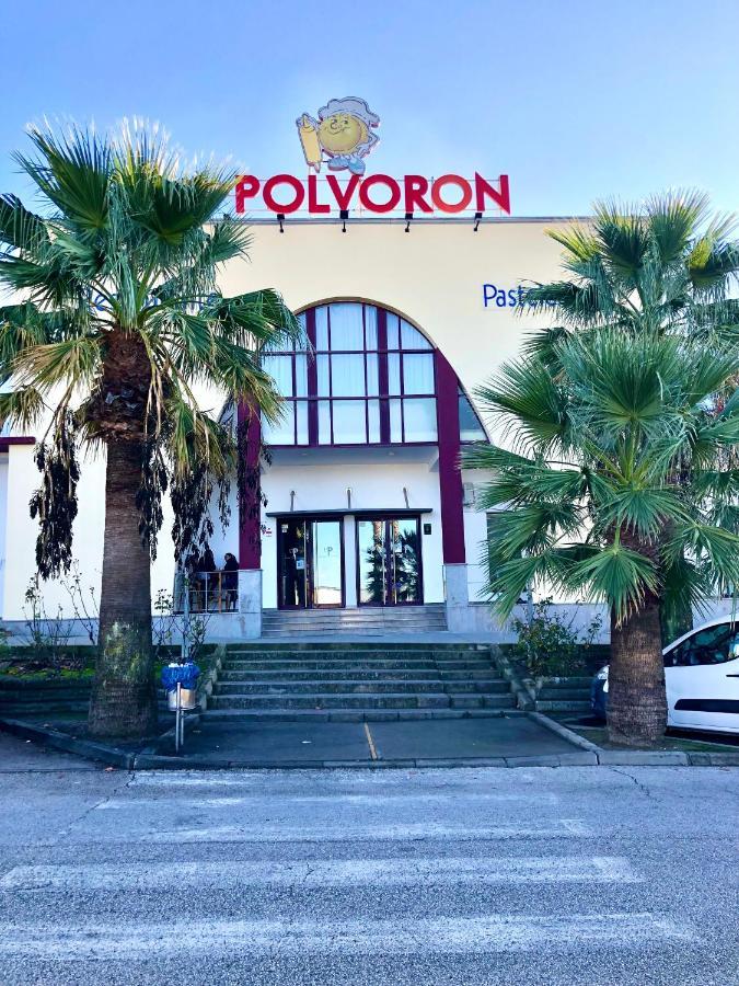 Don Polvoron 호텔 에스테파 외부 사진